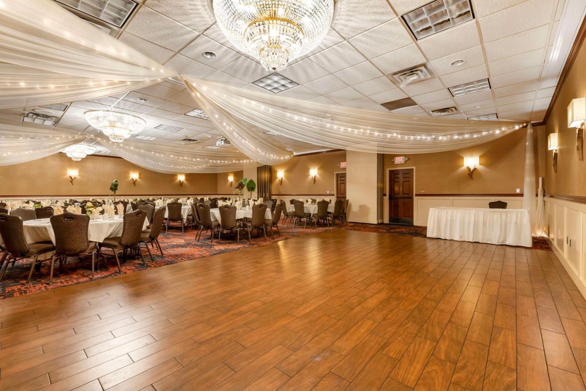 Best Western Plus White Bear Country Inn White Bear Lake Exterior foto