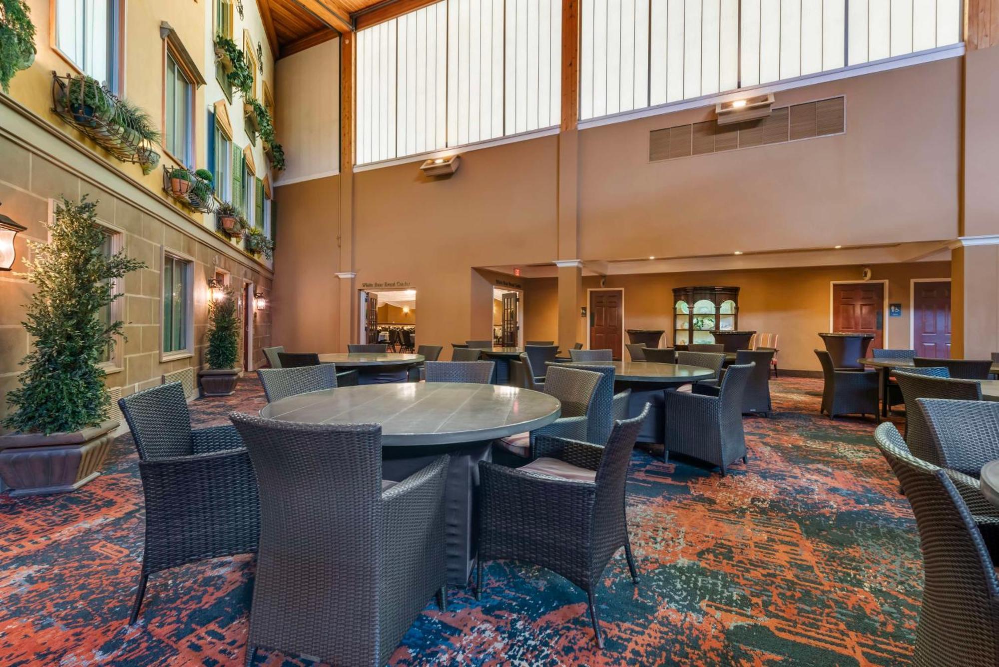 Best Western Plus White Bear Country Inn White Bear Lake Exterior foto