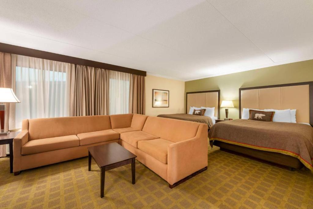 Best Western Plus White Bear Country Inn White Bear Lake Exterior foto
